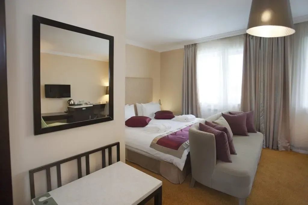 Тишина — Двухместный номер с 1 кроватью Полулюкс с видом на город