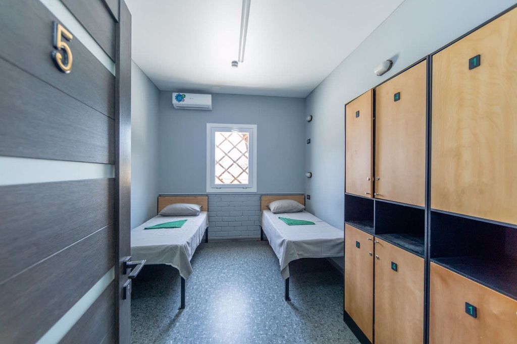 Хостел №1 — Двухместный номер с 2 отдельными кроватями Койко-место в двухместном номере