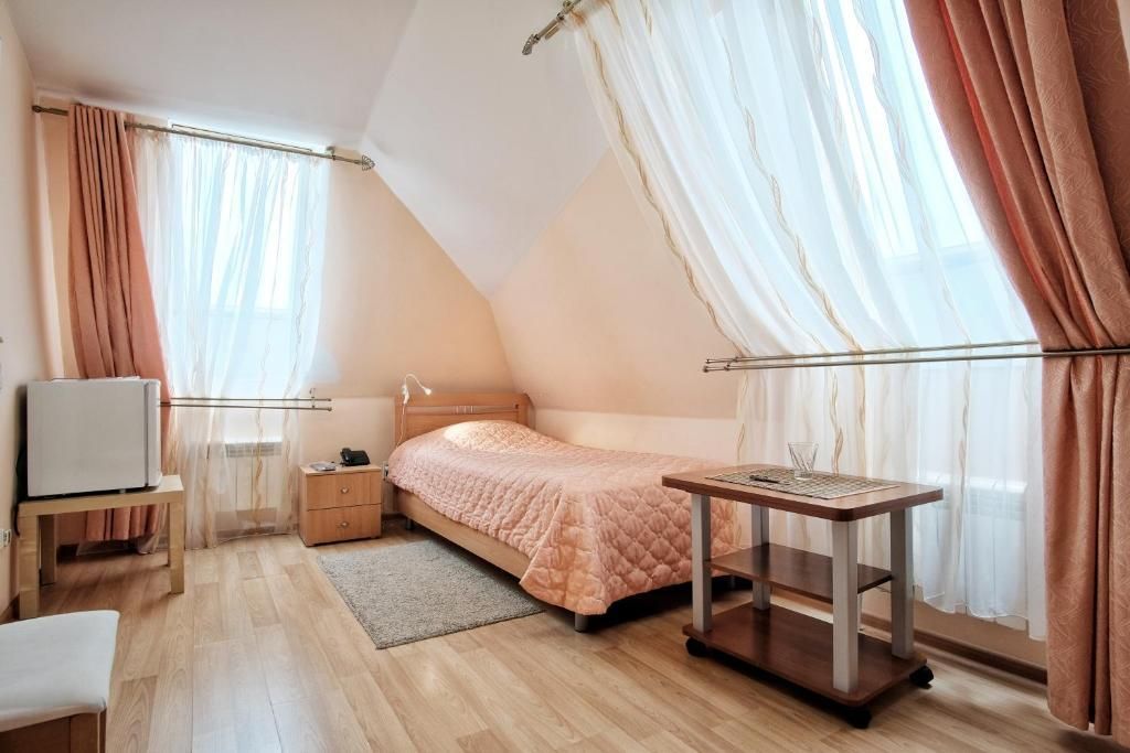 Донжон — Одноместный номер стандарт