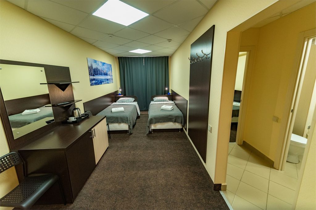 Навигатор — Трёхместный номер стандарт двухкомнатный