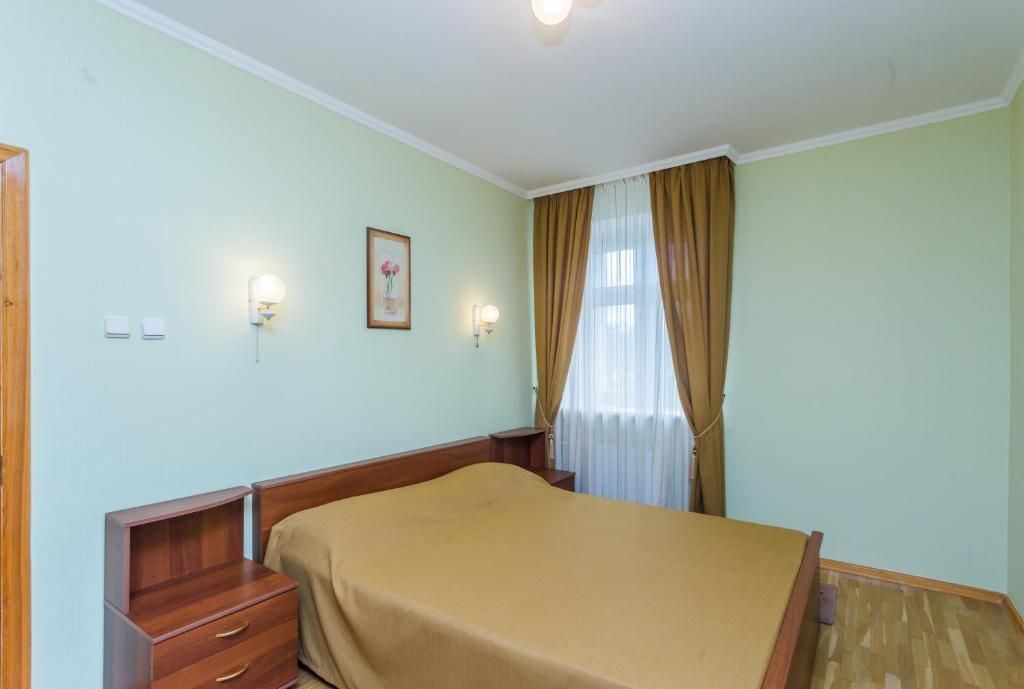 Эдем — Двухместный номер с 1 кроватью люкс в видом на сад