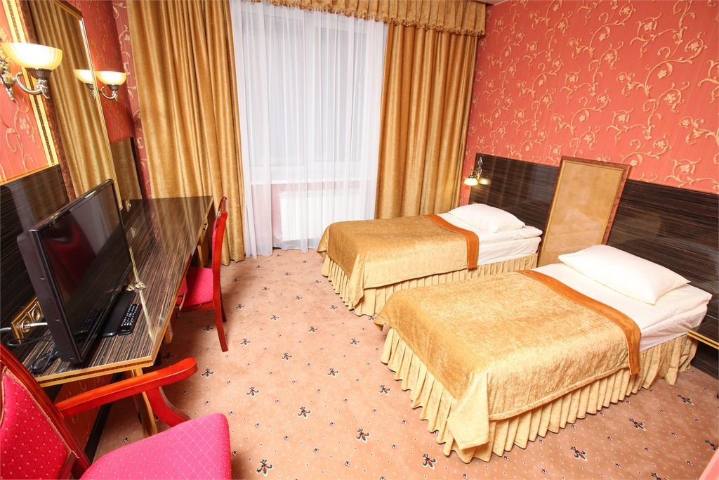 Империя — Двухместный номер с 2 отдельными кроватями стандарт