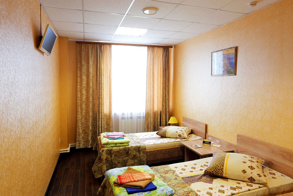 Глория — Двухместный номер с 2 отдельными кроватями стандарт