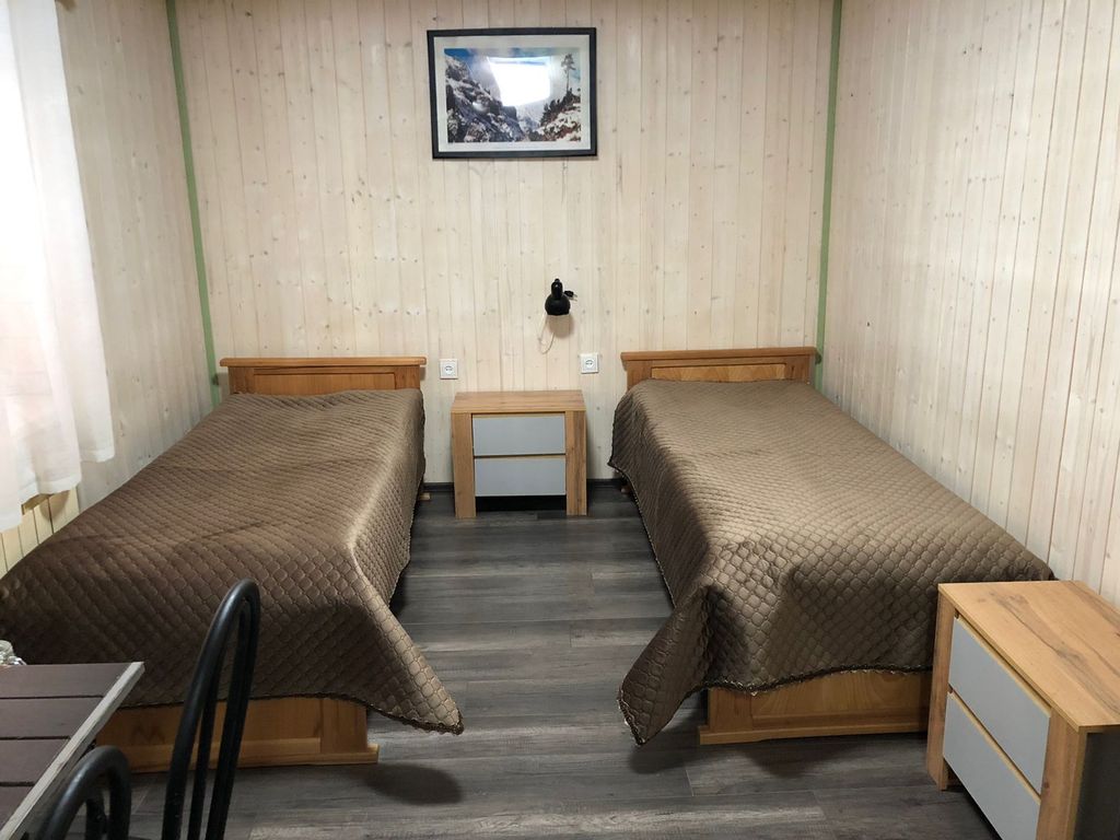 Ушба — Четырёхместный номер стандарт