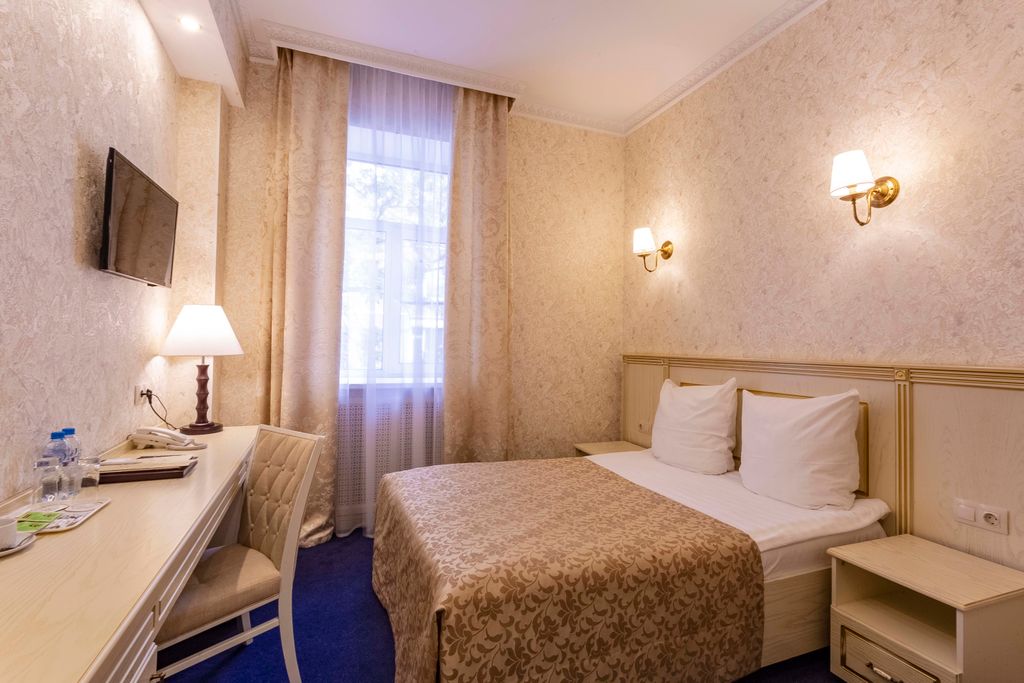 Golden Plaza — Двухместный номер с 1 кроватью стандарт