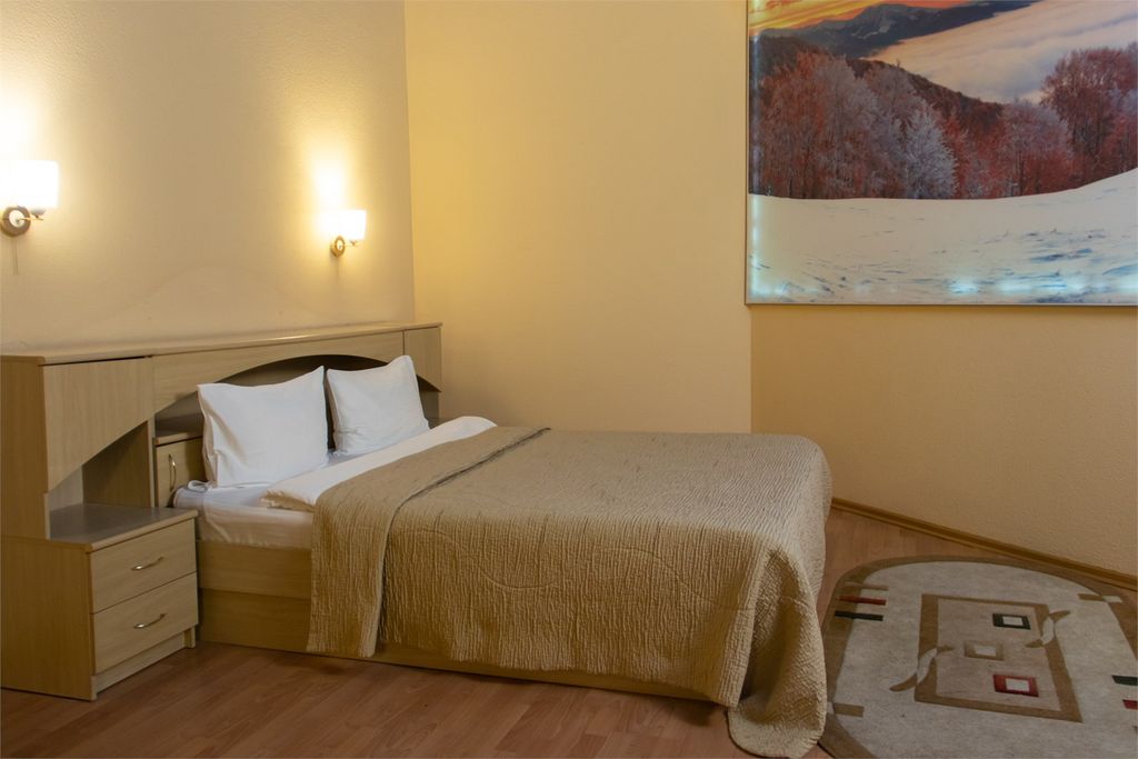 Огни Мурманска — Семейный номер Люкс двухкомнатный