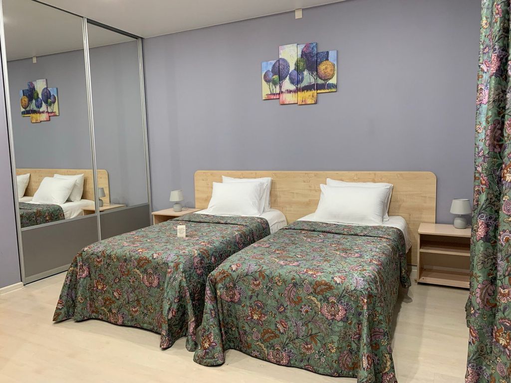 Премьер — Двухместный номер с 2 отдельными кроватями стандарт