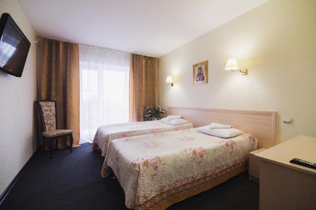 Святогор — Двухместный номер с 2 отдельными кроватями комфорт