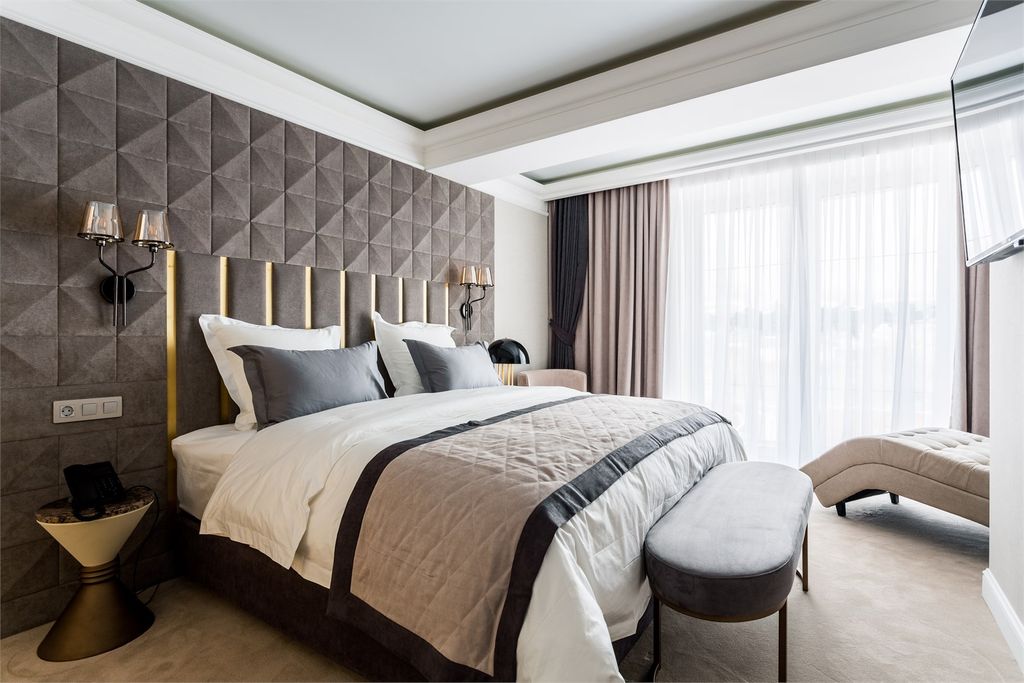 History — Двухместный номер с 1 кроватью Люкс премьер