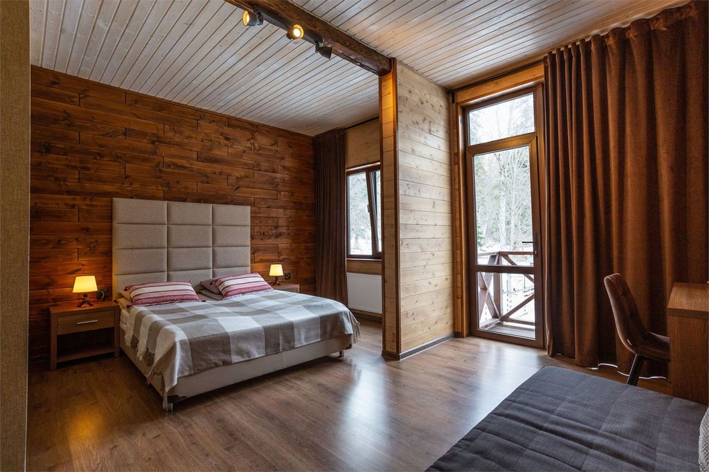 Velvet — Четырёхместный номер комфорт