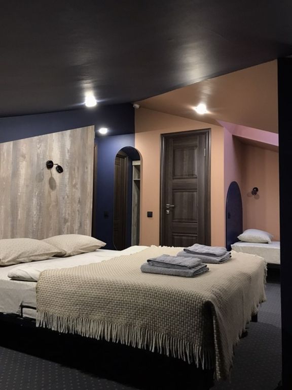 Макаров — Семейный номер трёхместный стандарт (№7 и №8)