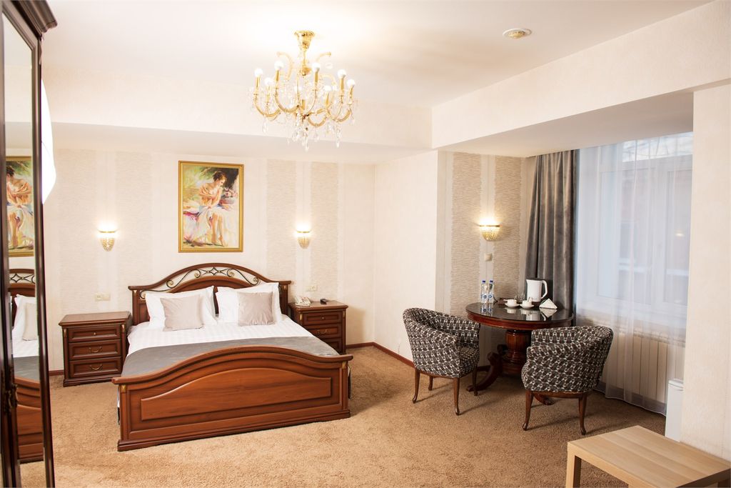 Виктория — Двухместный номер с 1 кроватью джуниор сюит