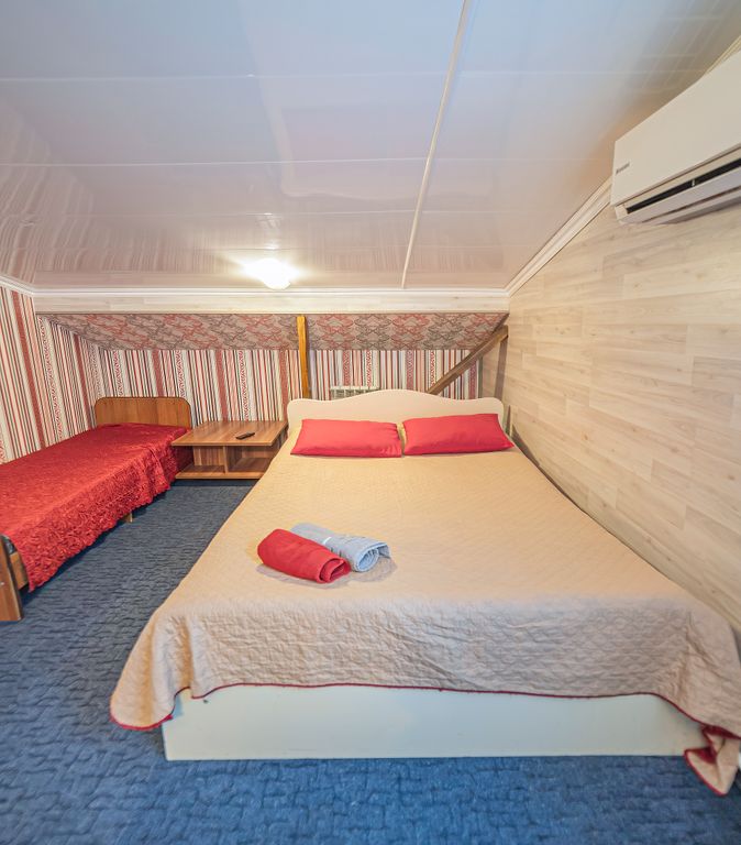 На Шевченко — Двухместный номер с 1 кроватью и доп. местом