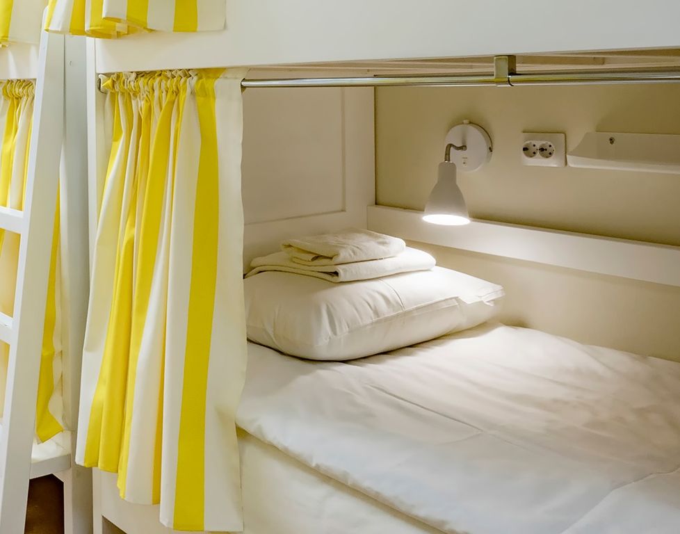 Друзья на Сенной — Многоместный женский номер эконом