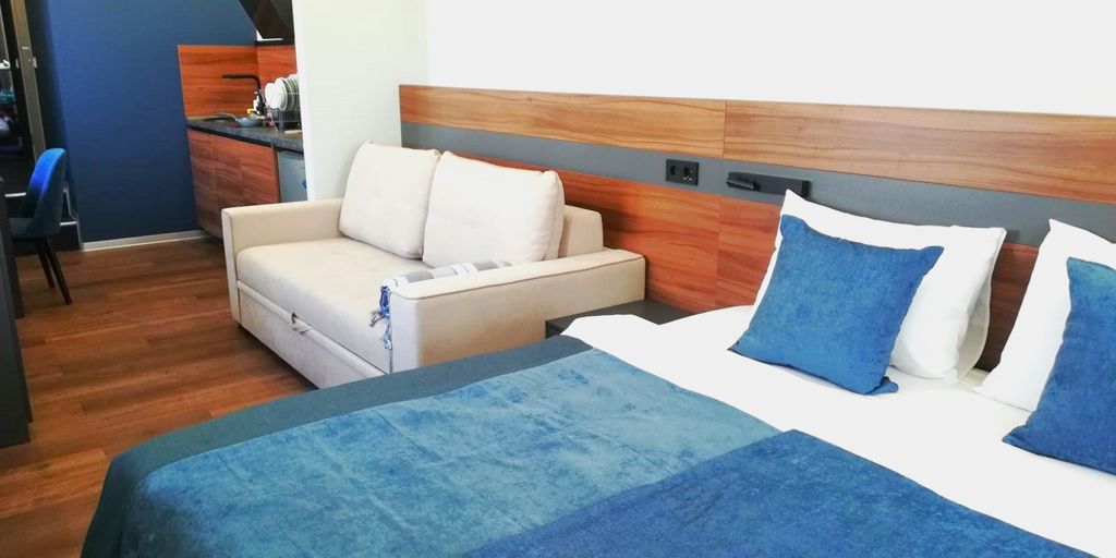 Море — Трёхместный номер студия модерн с панорамным видом