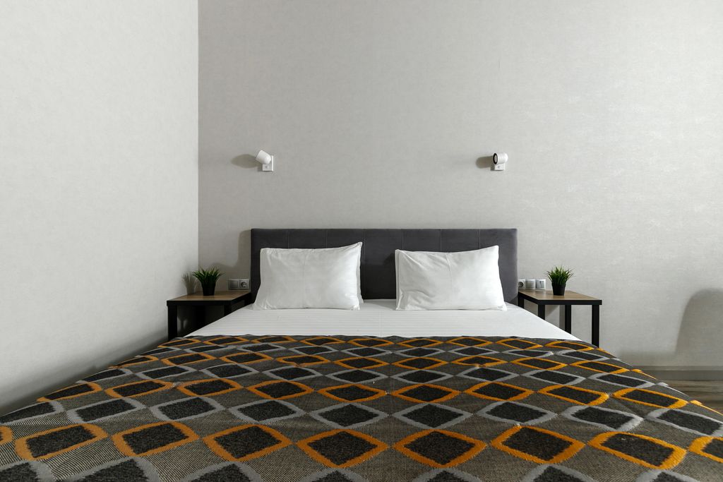 Ева — Апартаменты с отдельным входом, с кроватью King-Size для 4 гостей с видом в сад