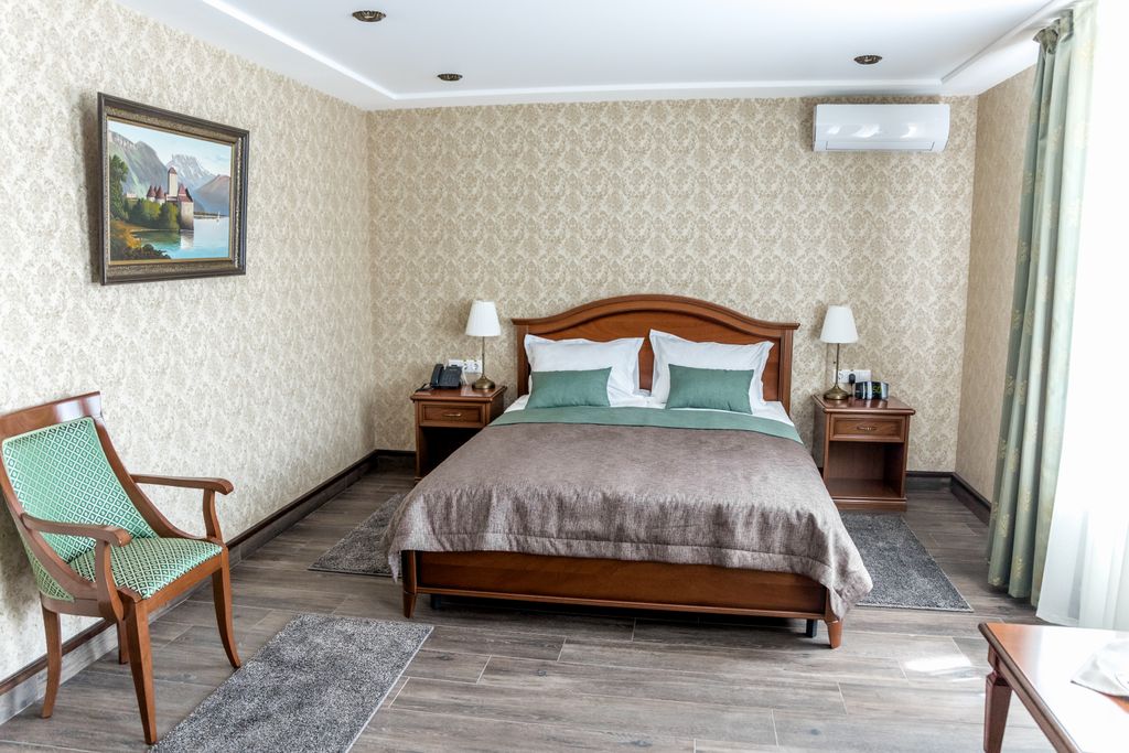 Русская охота — Двухместный номер с 1 кроватью улучшенный с видом на город