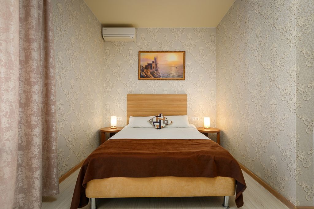 Инесса — Семейный номер с балконом до 4 гостей