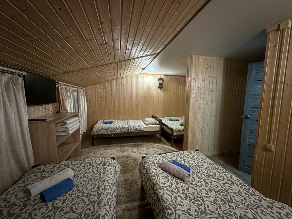 Тебриз — Однокомнатный пятиместный номер