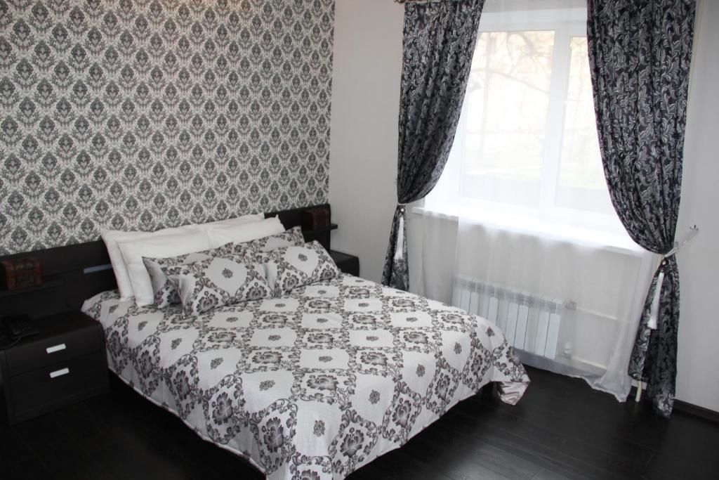 Центральный — Четырёхместный номер люкс