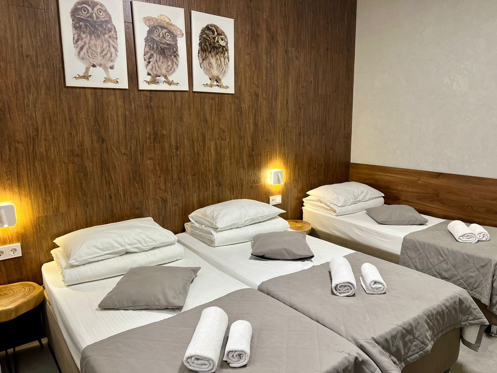 Юнона — Трёхместный номер №9