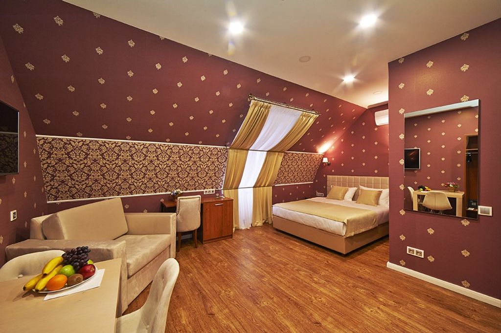 Маркелл — Люкс