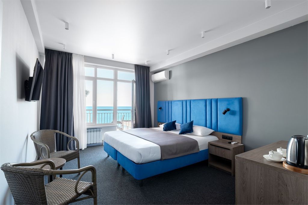 Охотник — Семейный номер Студия Морская