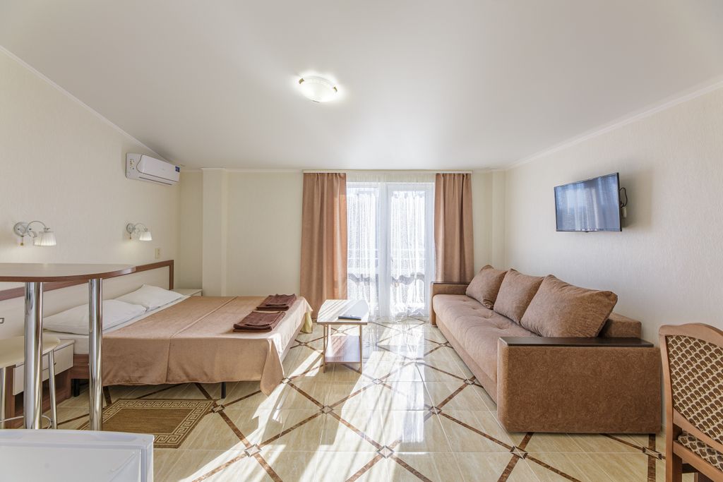 Даймонд — Семейный номер студия Небо