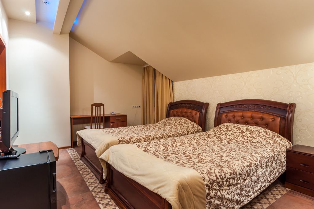 Крон Отель — Двухместный номер с 2 отдельными кроватями комфорт с двумя раздельными кроватями