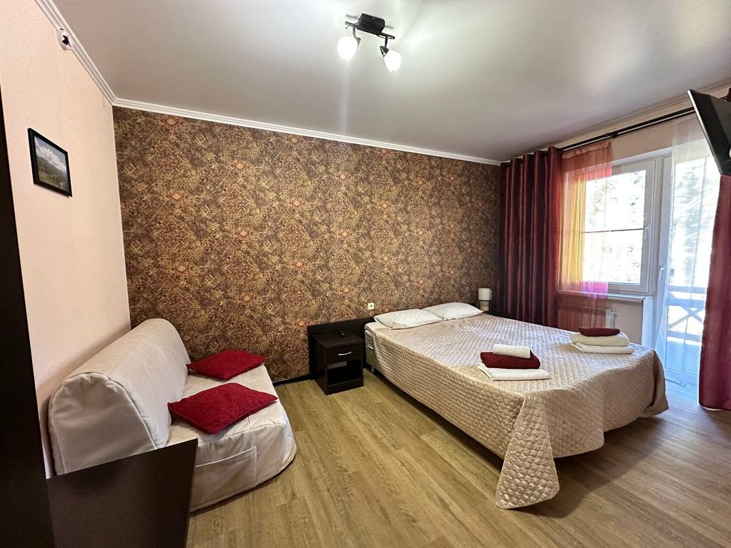 Саулук-Домбай — Трёхместный номер стандарт