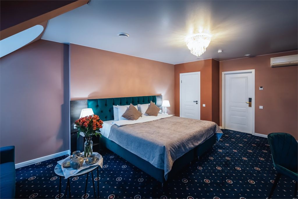 Kempf Nevsky — Двухместный номер с 1 кроватью или 2 раздельными на мансарде с окнами на Малую Конюшенную