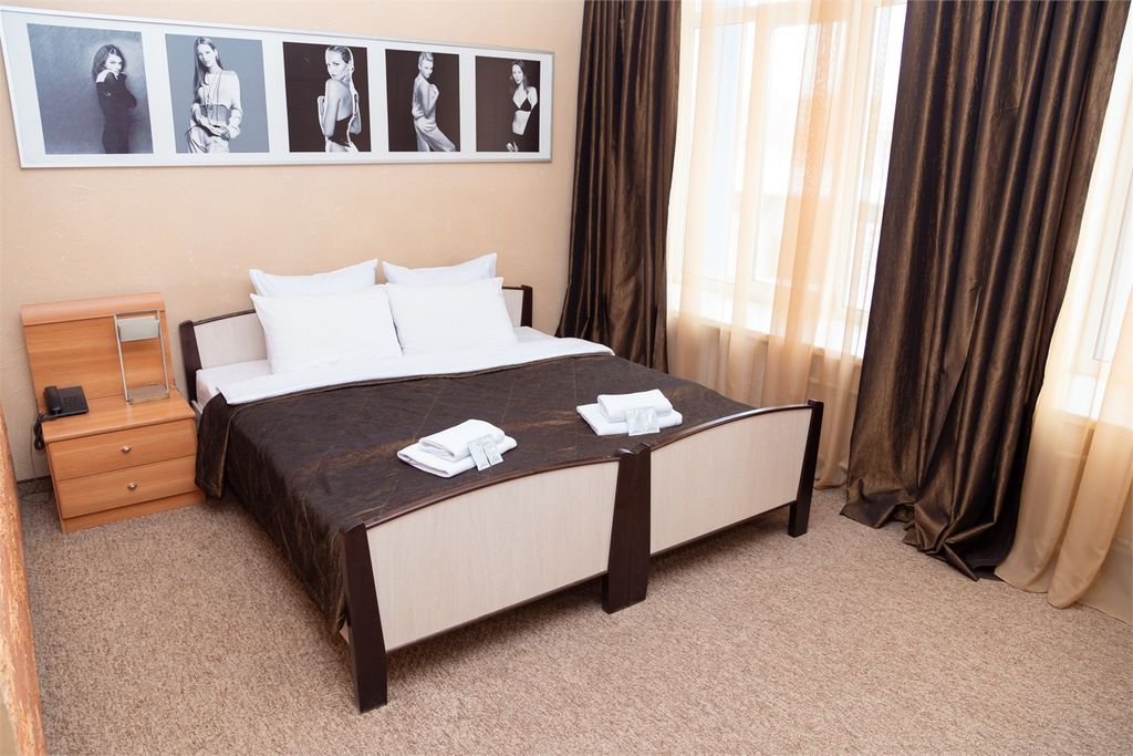 Alioth — Семейный номер с кухней универсальный (джуниор сюит)