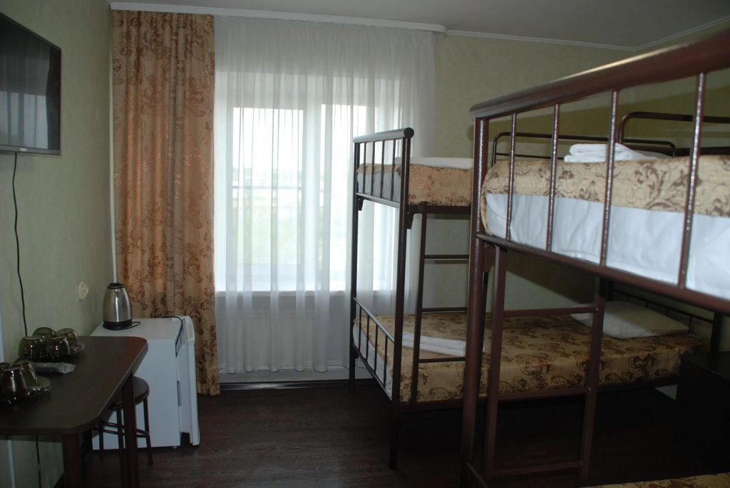 Аэроотель — Четырёхместный номер бюджетный