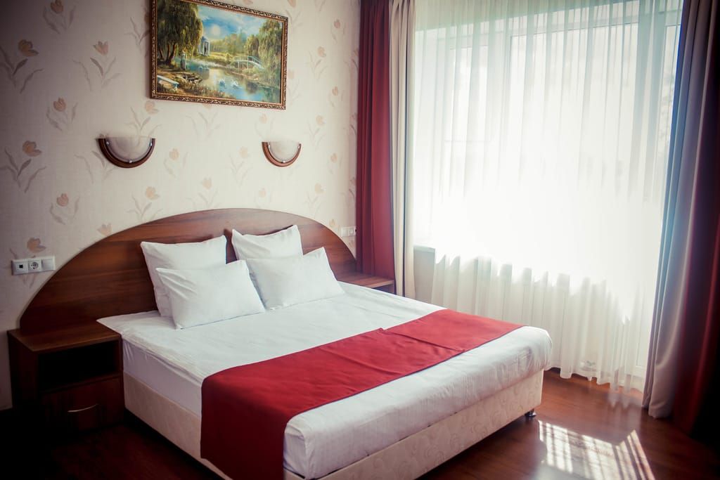 Хантри — Двухместный номер с 1 кроватью полулюкс двухкомнатный