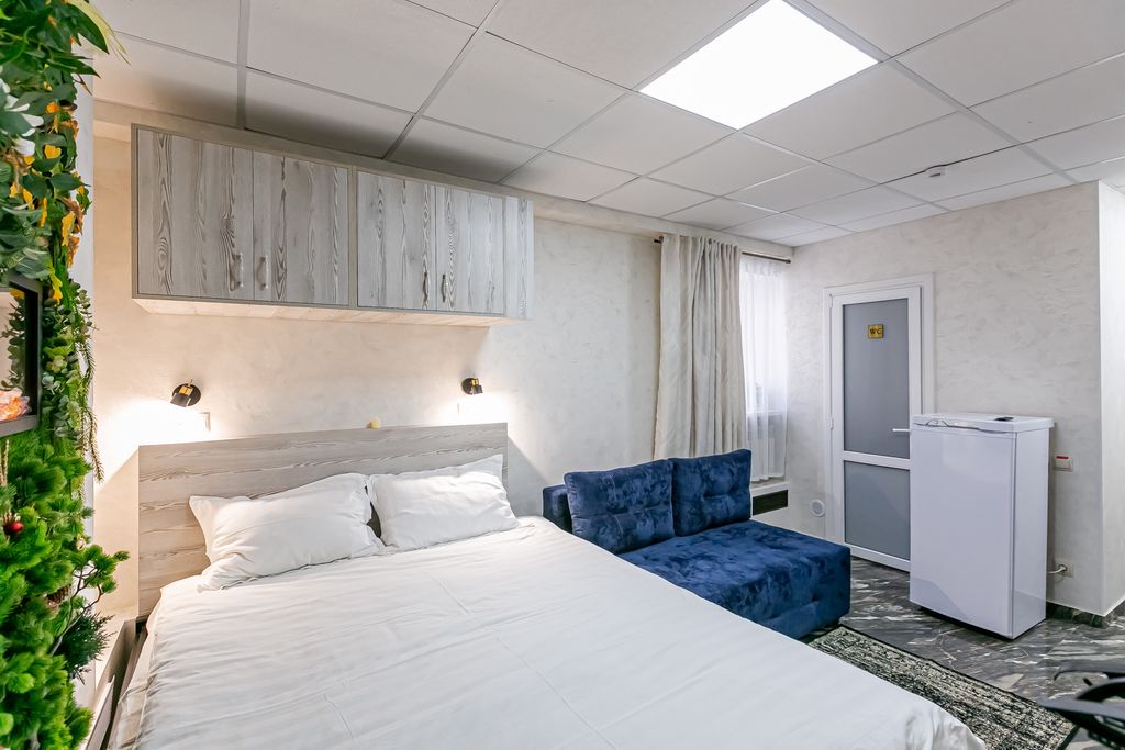 Лидер Отель — Четырёхместный номер полулюкс Комфорт