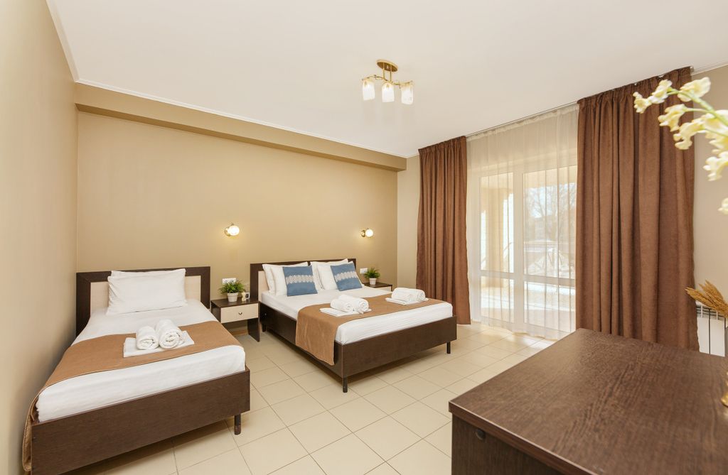 София — Трёхместный номер Стандарт с балконом