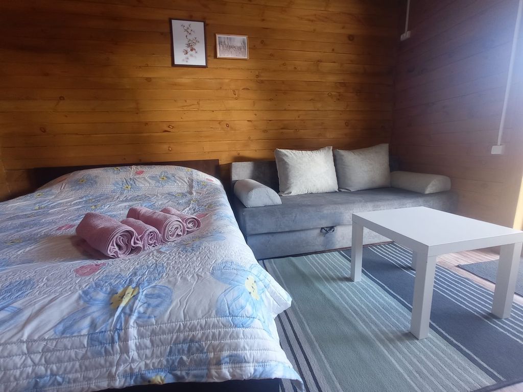 Усадьба Река — Трёхместный номер в домике-коннект