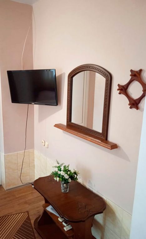 У Елены — Семейный номер двухкомнатный