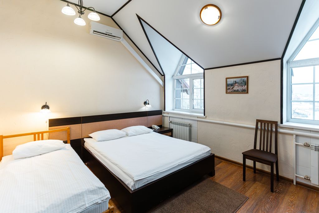 Гостиный двор Алтай — Семейный номер вид на горы