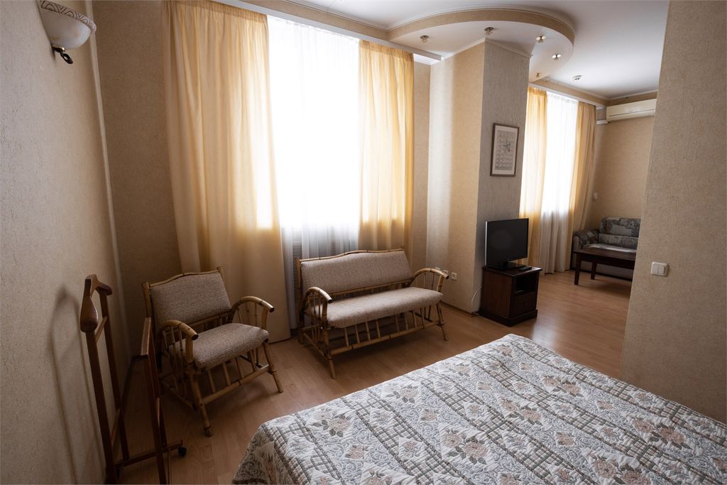 Сокол — Двухместный номер с 1 кроватью люкс