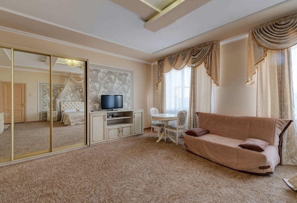 Версаль Майкоп — Двухместный номер с 1 кроватью люкс