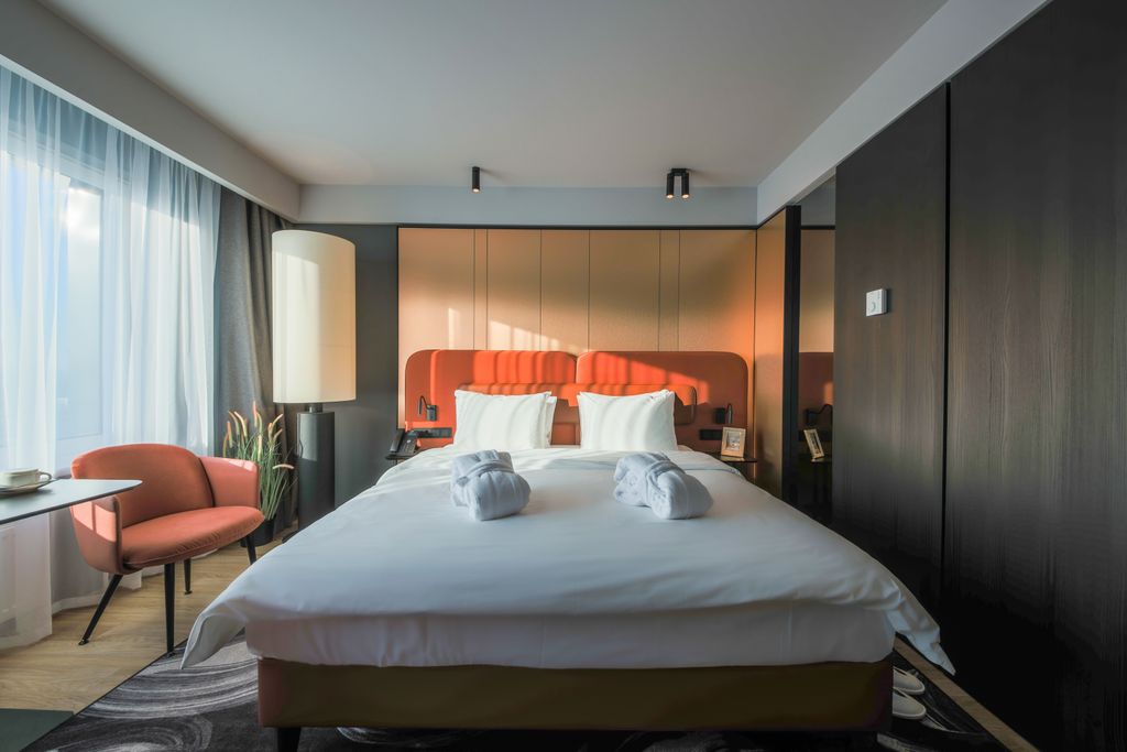 Valo Mercure and Residences Saint Petersburg — Апартаменты супериор c 1 большой кроватью