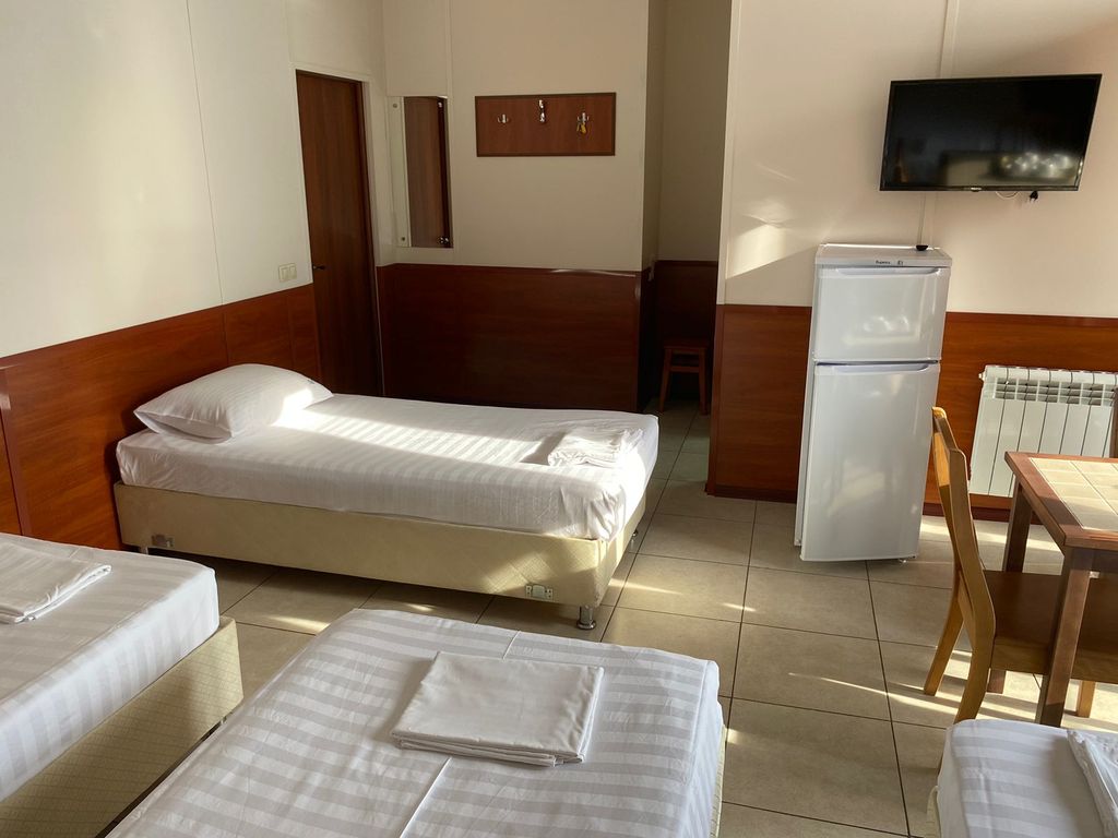 Марина Молл — Четырёхместный номер стандарт