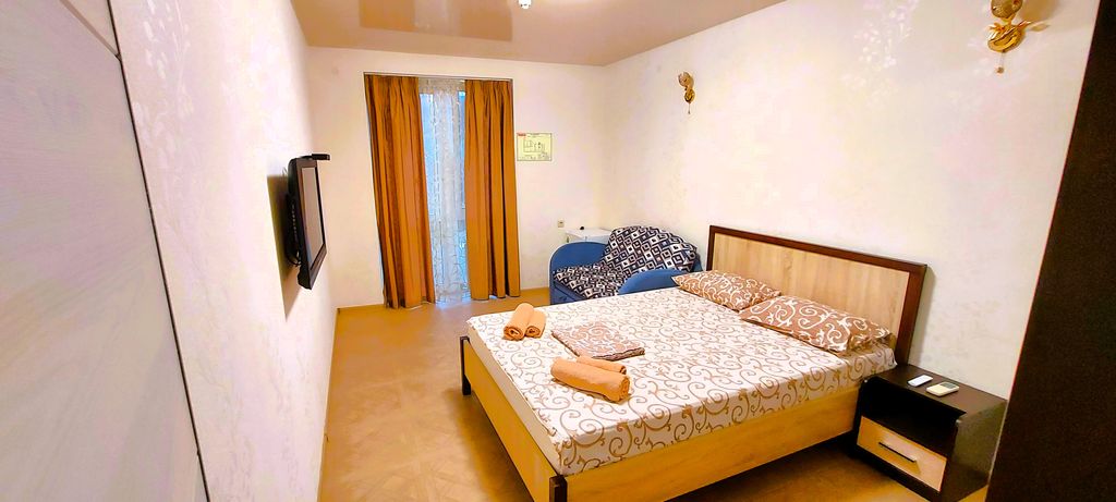 Антре — Четырёхместный номер стандартный с выходом к бассейну