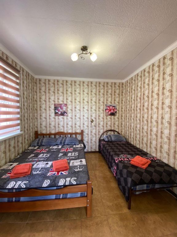 Архипка М — Трёхместный номер № 3