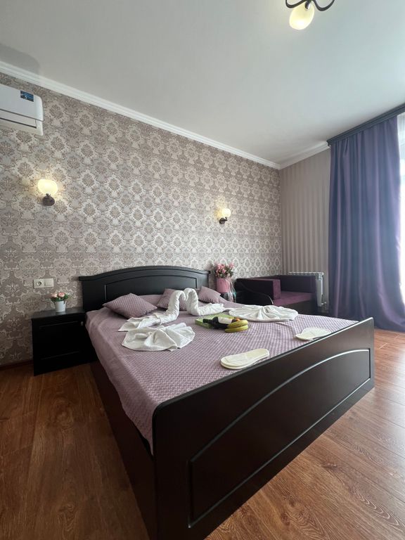 Aнастасия — Трёхместный номер улучшенный