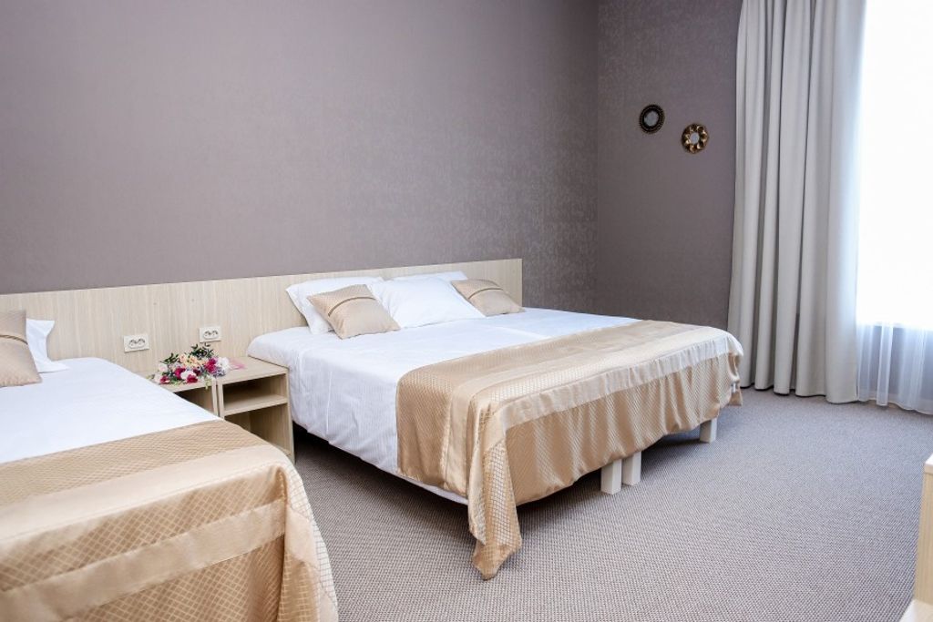 Portal — Трёхместный номер стандарт