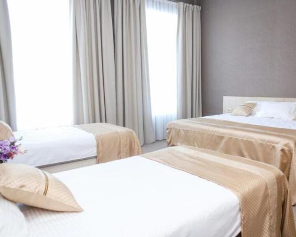 Portal — Семейный номер стандарт пятиместный