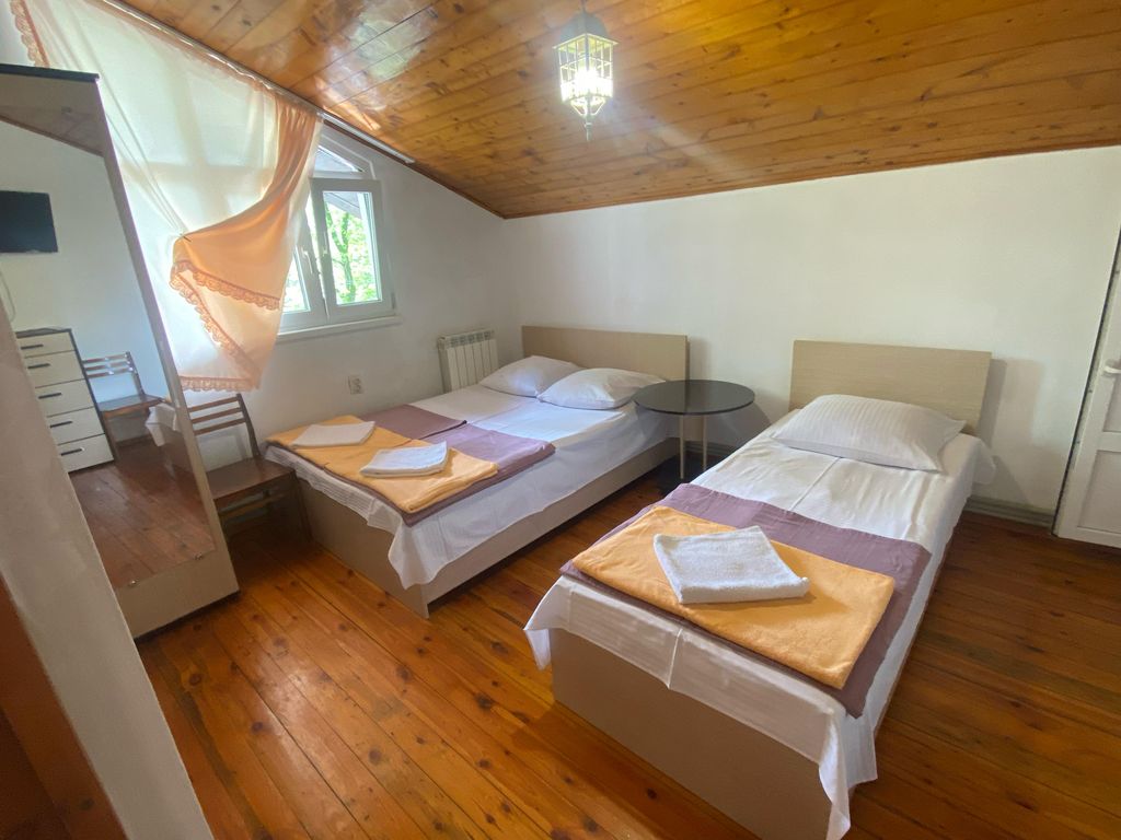 Пальма — Трёхместный номер стандарт