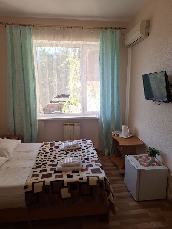 Кузбасс — Двухместный номер с 2 отдельными кроватями стандарт